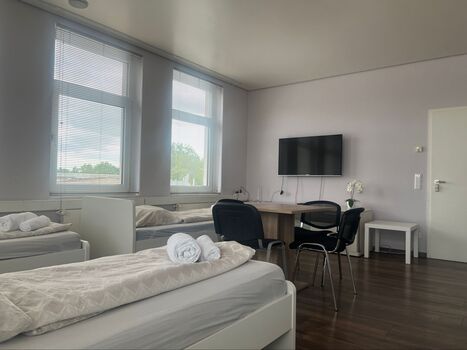 Moderne, preiswerte Monteurwohnungen in Engen / Umgebung Bild 2