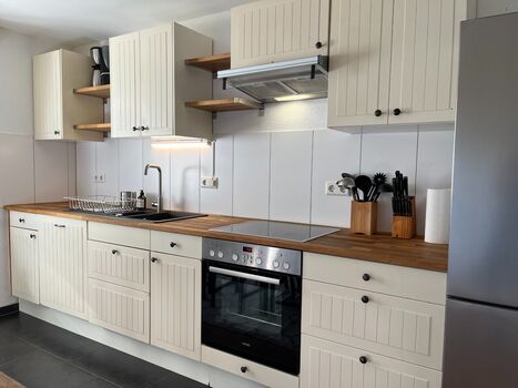 Komplette Wohnung - Sinsheim Zentral Picture 2