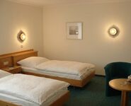 KWATERA24 24/7h Check-In - PREMIUM Monteurzimmer in OBERTSHAUSEN Bild 1