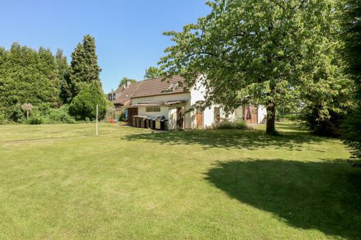 Komplett möbliertes Einfamilienhaus Bild 4