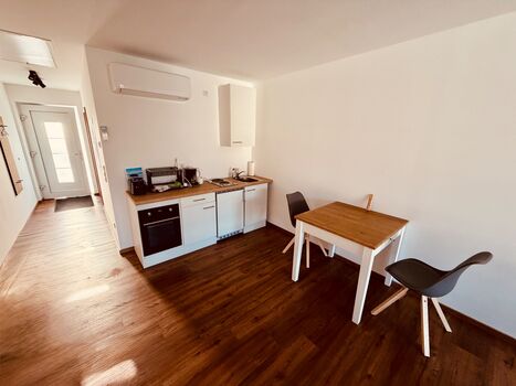 Moderne Pension vollausgestattet für Monteure mit WIFI, Parkplaz, Bad Picture 5