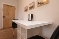 3 Zimmer Wohnung HN Zentrum - Smart TV, Parkplatz, Terrasse Bild 10