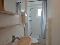 Bad mit WC und Dusche