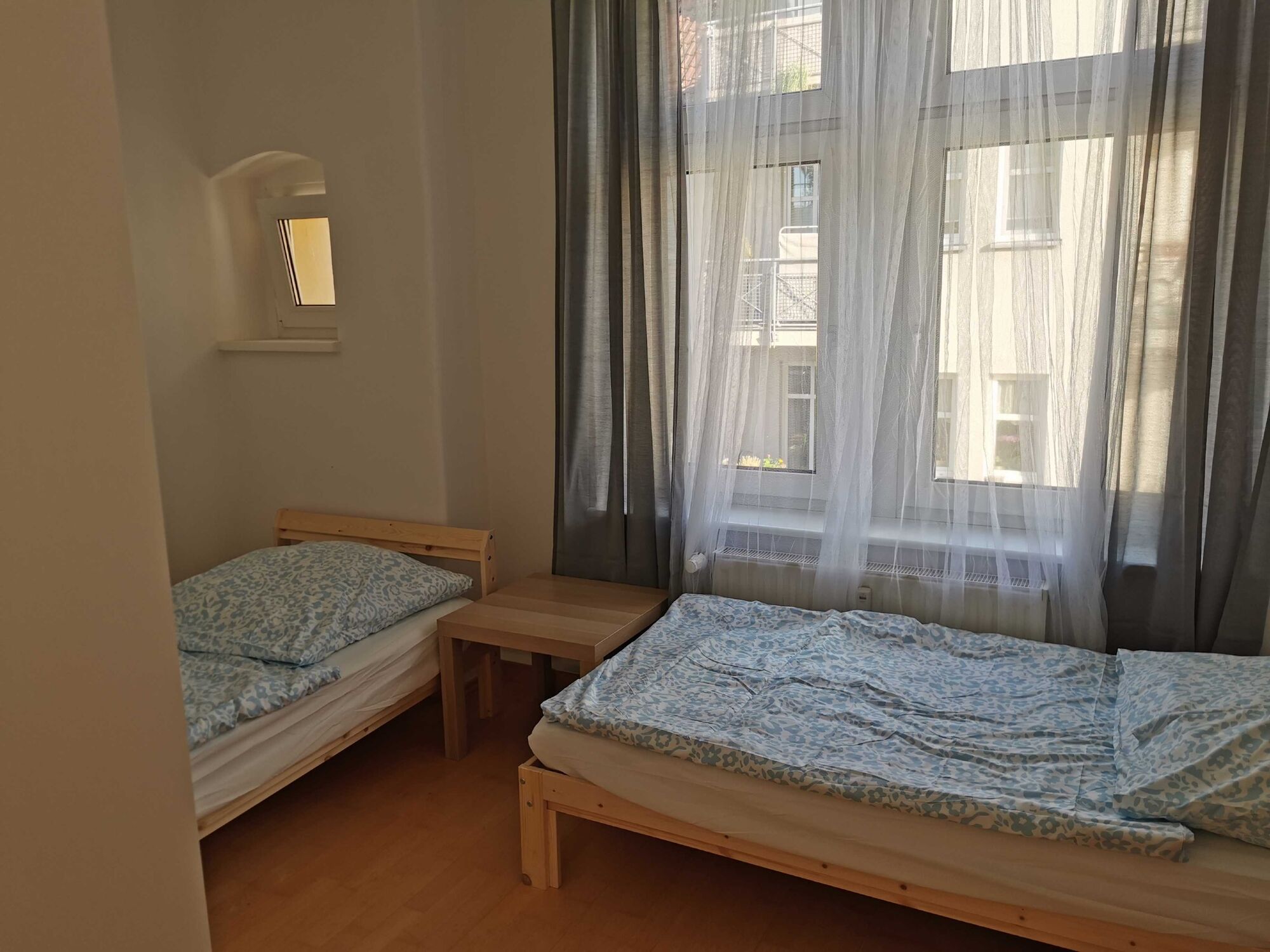 Schlafzimmer 1