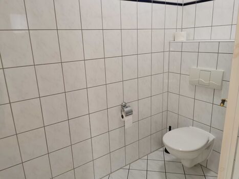 Badezimmer 2