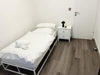 Monteurswohnung mit Balkon in der Stadt! Gute Abindungen Bild 8