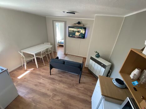 EMAS 6 / Whg. mit 3 Einzelbetten, WLAN, Küche, Waschmaschine Picture 5