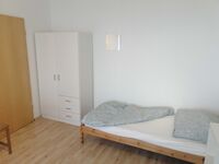 **** Hometime24 - Frisch renovierte Wohnung in Bochum **** Bild 13