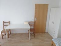 **** Hometime24 - Frisch renovierte Wohnung in Bochum **** Bild 11