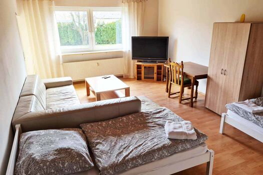HomeRent in Ansbach, Petersaurach und Langenloh I HR-705-ansbach Bild 1