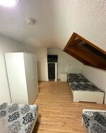 Schlafzimmer mit Einzelbetten