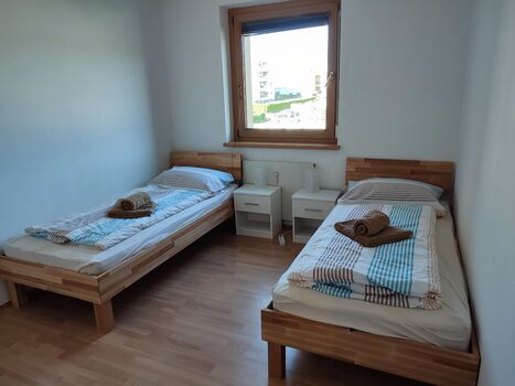 Schlafzimmer 02