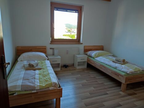 Schlafzimmer 01