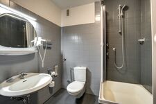 Monteurhotel Relais Königsberg + Küche + WIFI + Parkplatz Bild 11