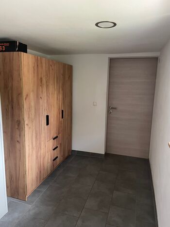 Flur zu Zimmer 1 