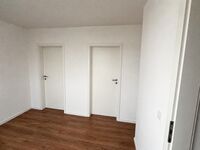 ERF2 / TOMASZ-LIVING in ERFURT - Helle Zimmer + Parkplatz Bild 5