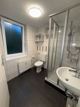 Monteurwohnung bei Günzburg | eigene Wohnung | 4 Pers. Bild 4