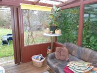 Terasse mit Blick in den Garten