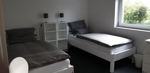 2 Bett Zimmer