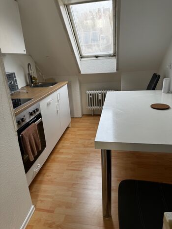 2 Wohnungen Esslingen 5-6 Pers. Parking/Waschmaschine/wifi Bild 1
