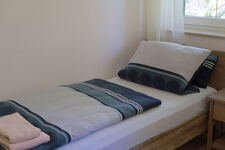 2. Schlafzimmer - Zwei Einzelbetten