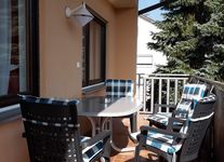 Balkon mit Gasgrill