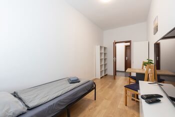 FLEX Aparts - große, möblierte 3-Raum Wohnung in Zwickau Zdjęcie 4