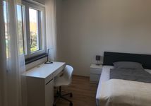 Wunderschöne möblierte Zimmer Bild 6