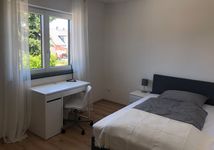 Wunderschöne möblierte Zimmer Bild 11