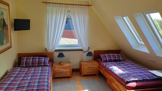 Großes Schlafzimmer