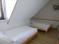 2-Bettzimmer