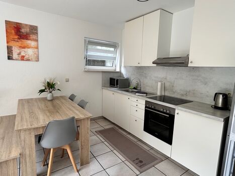 Monteurwohnung BFH | 4 Einzelbetten | Parkplatz