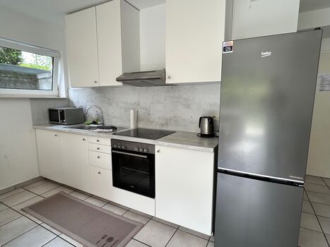 Monteurwohnung BFH | 4 Einzelbetten | Parkplatz Bild 3