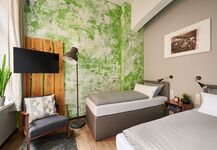 CITY | Parking free | ab 18 Euro/Gruppe | Küche | TV | WLAN Bild 14