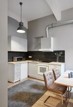 CITY | Parking free | ab 18 Euro/Gruppe | Küche | TV | WLAN Bild 15