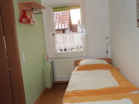 2 - Bett Zimmer in Fewo