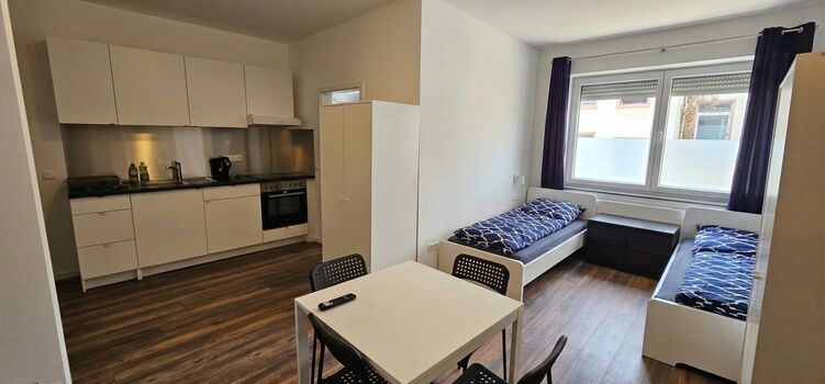 Frankfurter Bett | 2-50 Personen | HIGHSPEED-WLAN | EINZELBETTEN