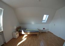 Schlafzimmer 1 (2)