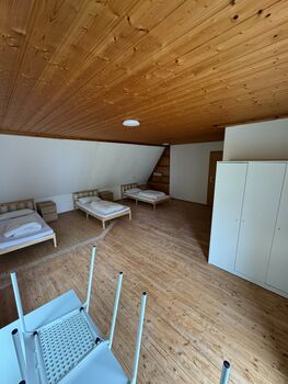 ZIMMERPOOL - Monteurzimmer Burgau Bild 2