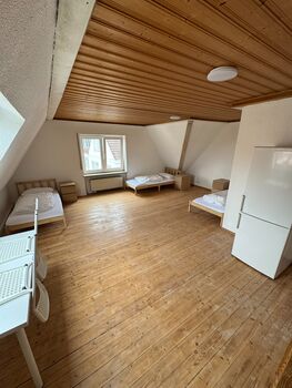 ZIMMERPOOL - Monteurzimmer Burgau Bild 5
